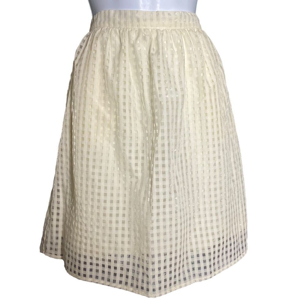 Maison Jules Size M Cream Gingham Overlay Skirt with Pockets